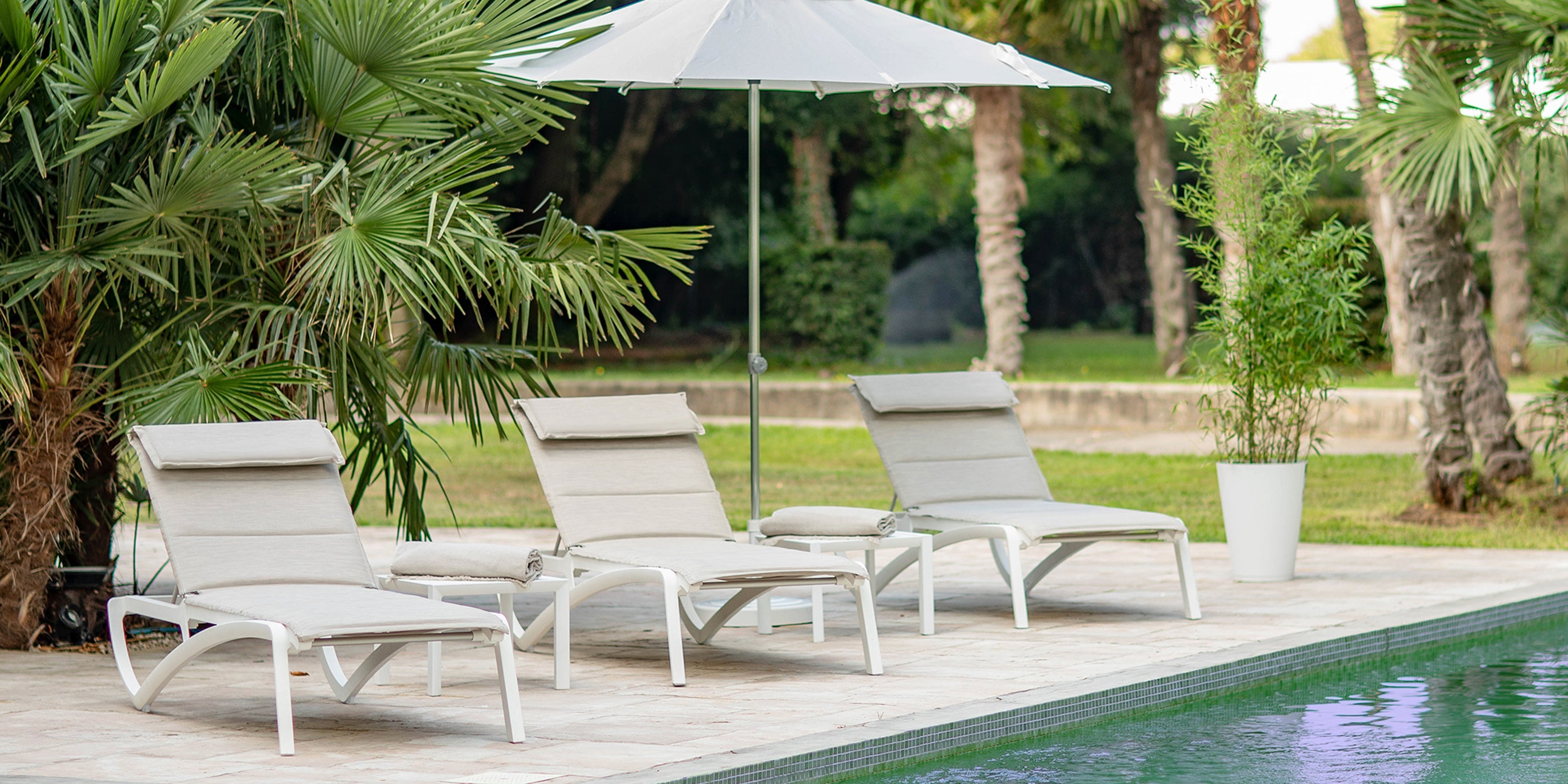 Photo of Sunset Comfort Chaise Lounge poolside