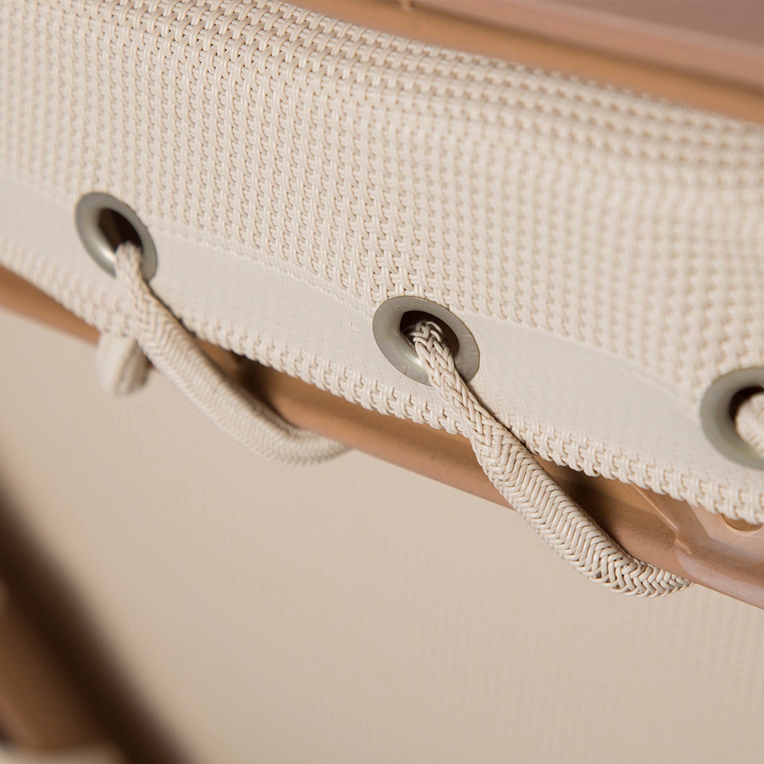#color_Khaki Sling/Teakwood Frame
