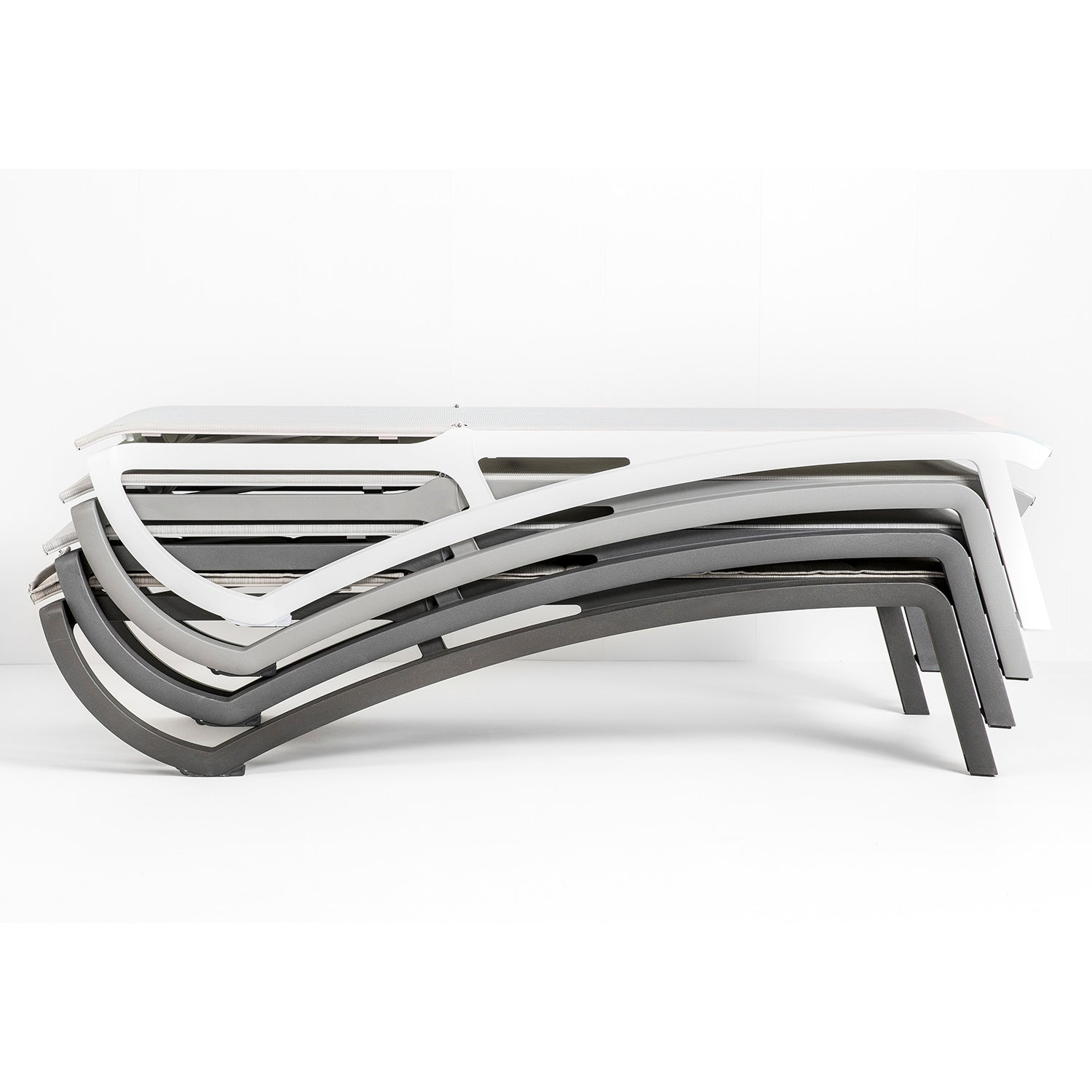 #color_Solid Gray/Volcanic Black