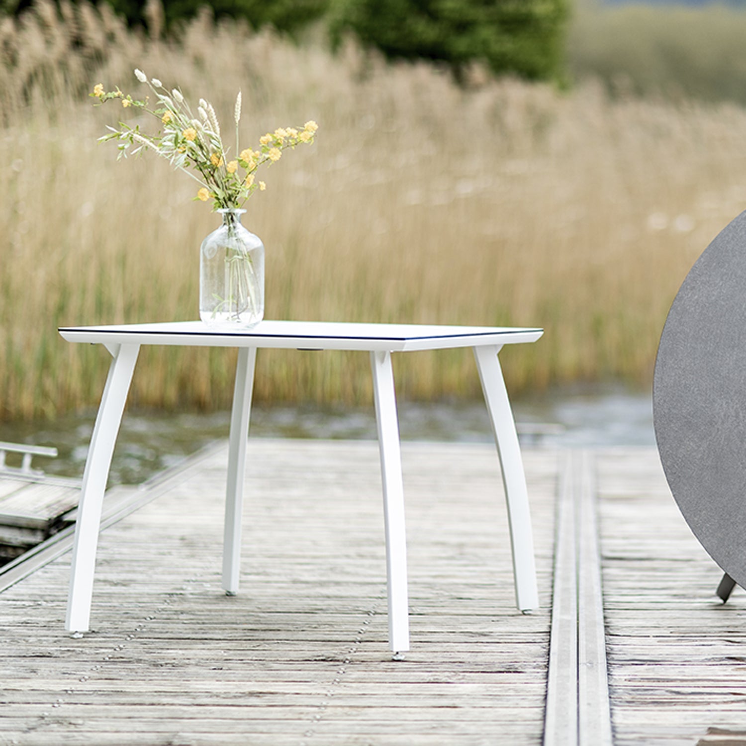 #color_White/Glacier White