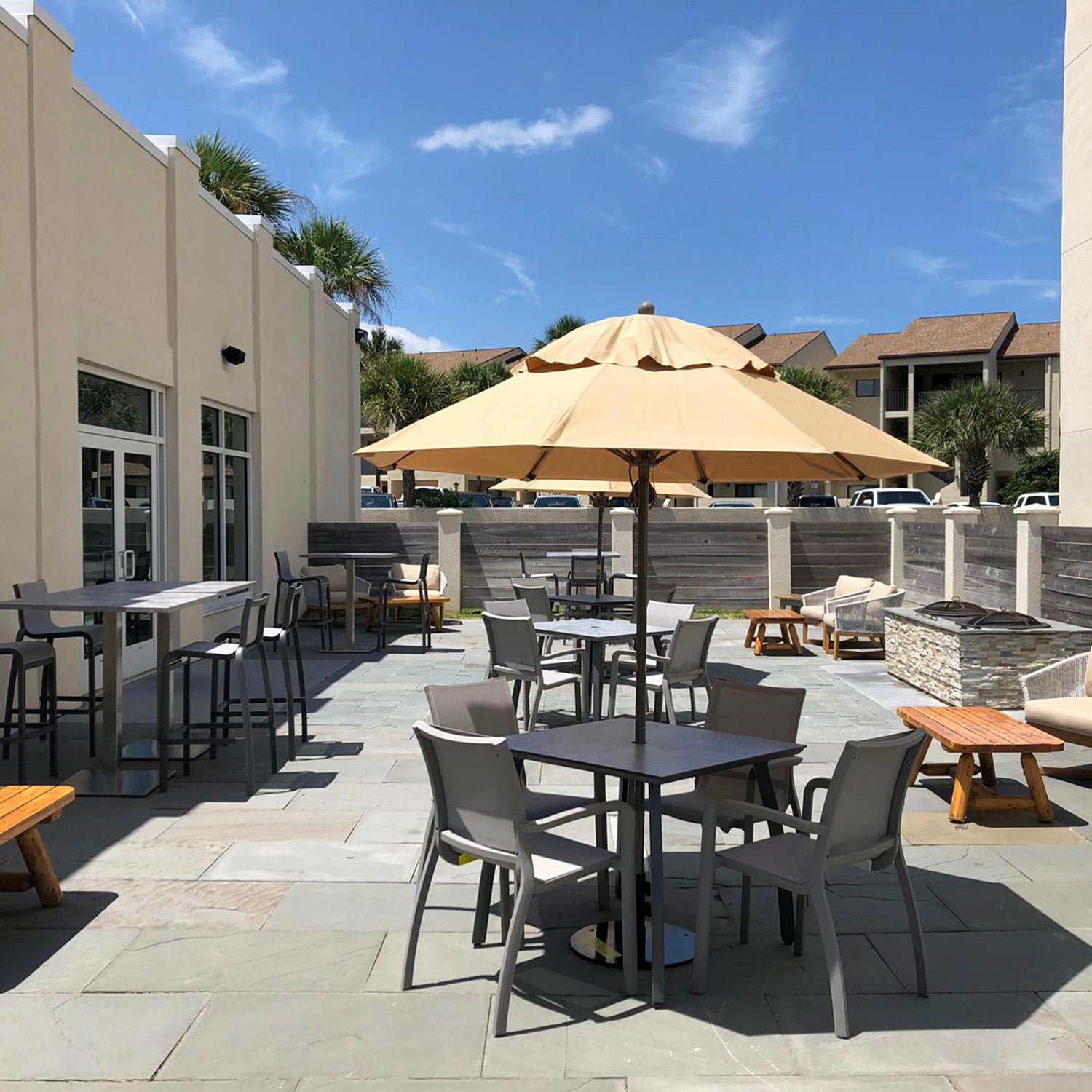 #color_Khaki (Canopy)