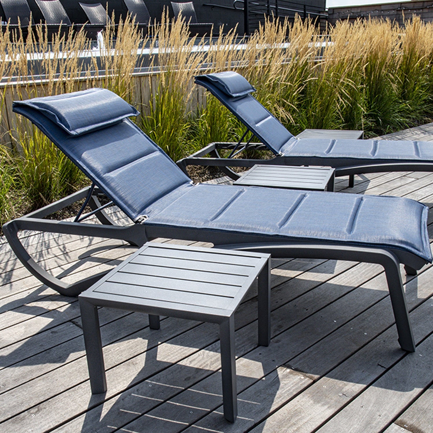 #color_Madras Blue/Volcanic Black