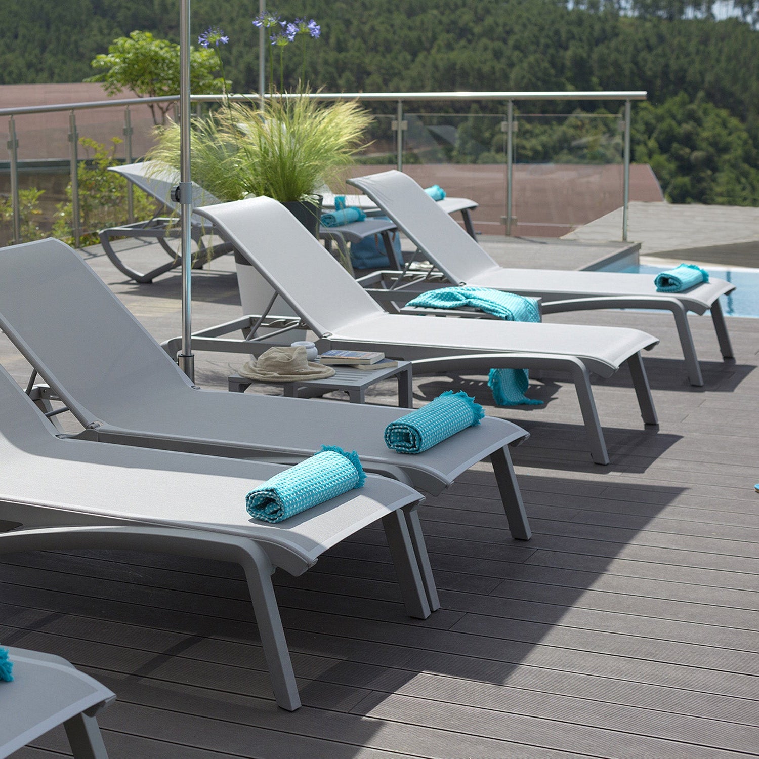 #color_Solid Gray/Platinum Gray