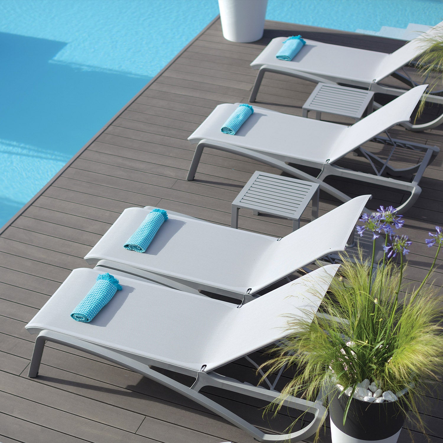 #color_Platinum Gray